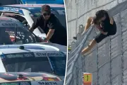 Crazed NASCAR fan climbs onto California track to fist-bump driver: ‘He’s wasted’ — football analysis, betting guide, bookmaker review and DRK2 promo code